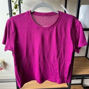 lululemon workout crop top - Size 8
